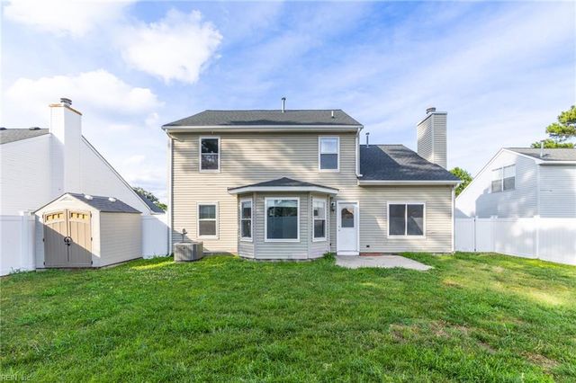 3205 Vermeer DR, Virginia Beach, VA 23453