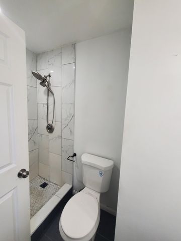 9007 Hampshire Avenue N, Brooklyn Park, MN 55445