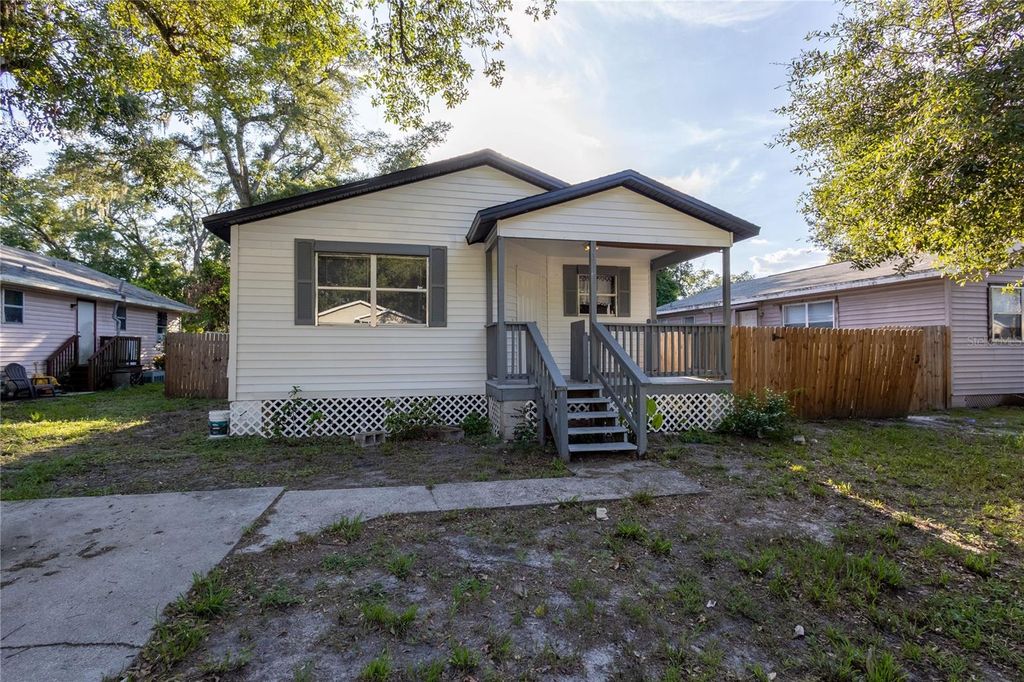 3110 GORDON COURT, Tampa, FL 33619
