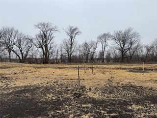 5008 176th Street, Urbandale, IA 50322