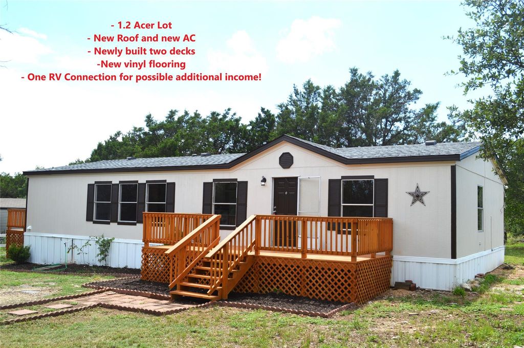 400 Saratoga Springs PL, Liberty Hill, TX 78642