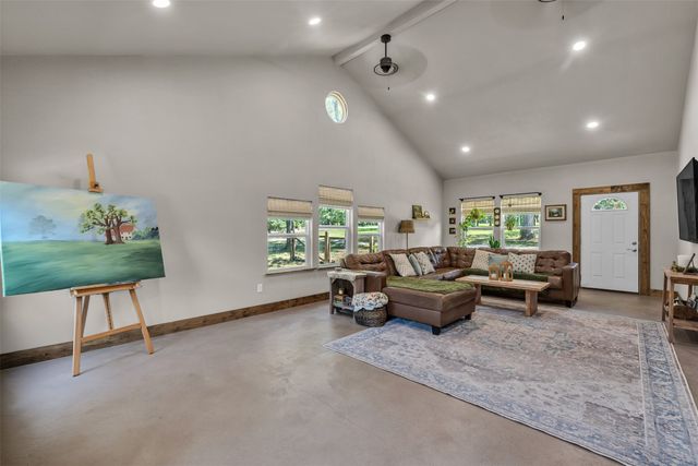 212 Circle Drive, Alvarado, TX 76009