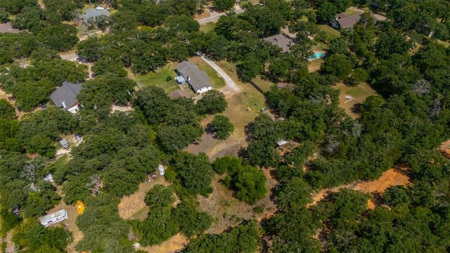 212 Circle Drive, Alvarado, TX 76009