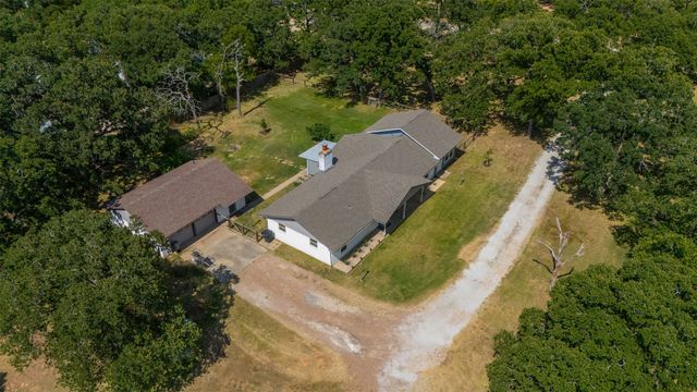 212 Circle Drive, Alvarado, TX 76009