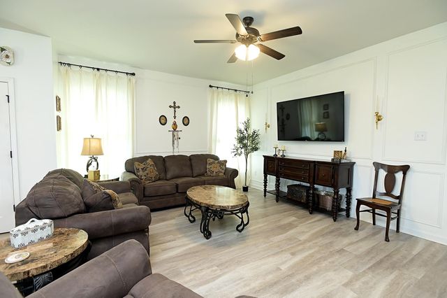 114 Shadow Pointe Road, Thibodaux, LA 70301