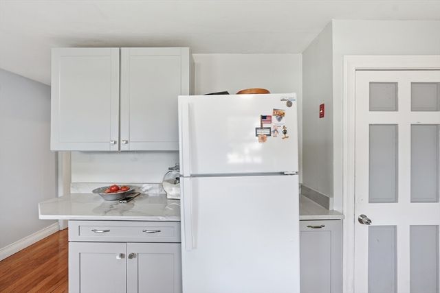 196 N Main St, Leominster, MA 01453