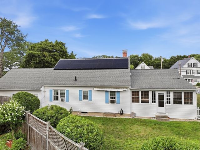 196 N Main St, Leominster, MA 01453