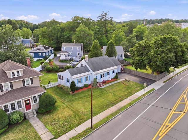 196 N Main St, Leominster, MA 01453