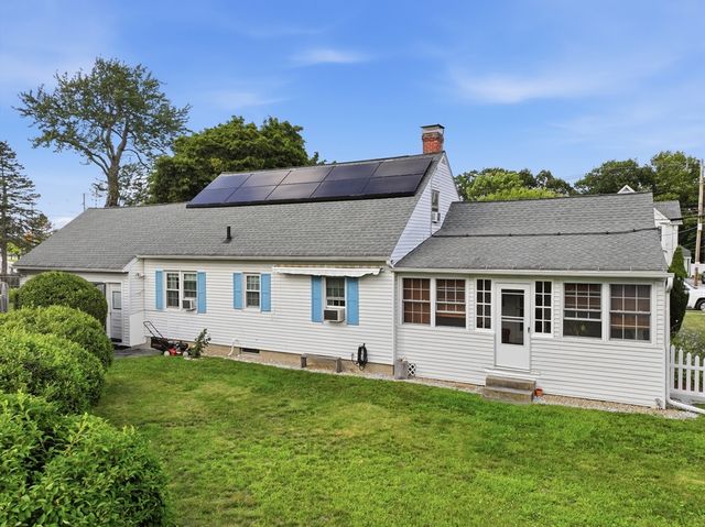 196 N Main St, Leominster, MA 01453