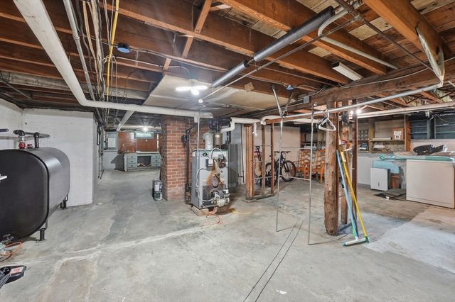 196 N Main St, Leominster, MA 01453