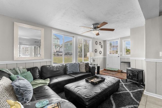 836 S Waccamaw Dr., Garden City Beach, SC 29576