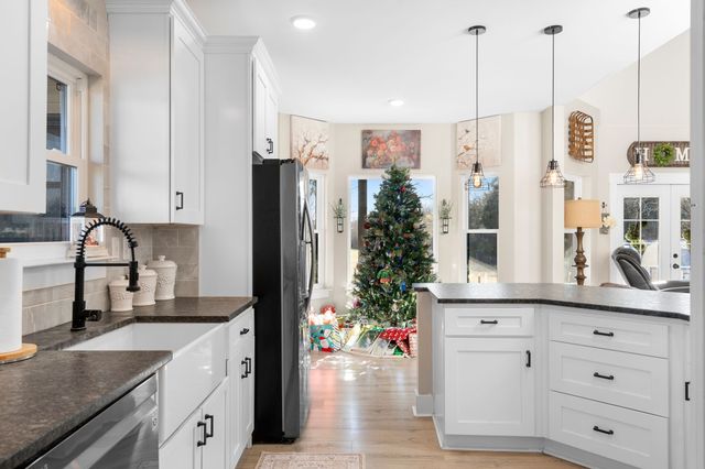 5650 Sledge Rd, Christiana, TN 37037