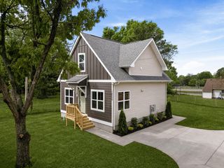 1000 Bryan St B, Old Hickory, TN 37138