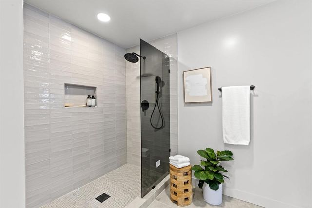 5740 Daffodil Lane, San Diego, CA 92120