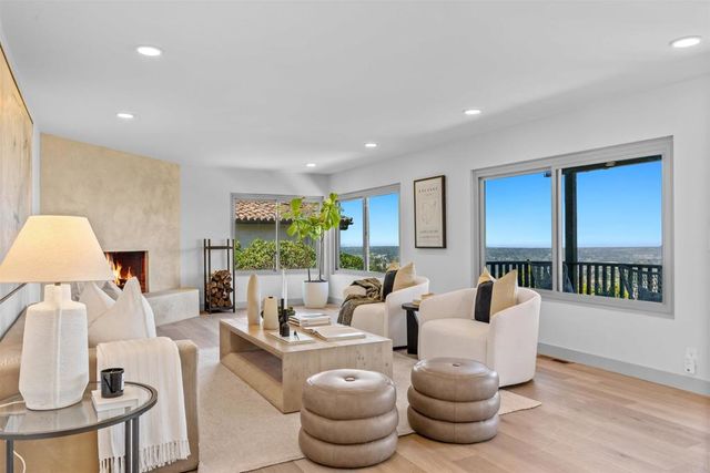 5740 Daffodil Lane, San Diego, CA 92120
