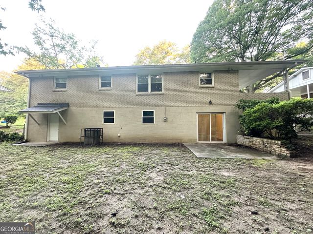 3361 Glenview Circle SW, Atlanta, GA 30331