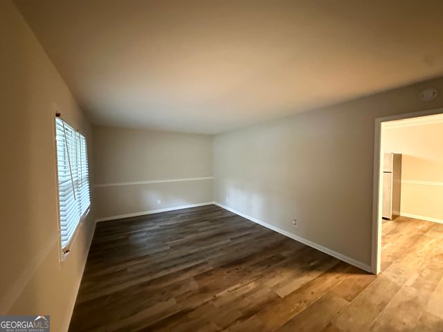 3361 Glenview Circle SW, Atlanta, GA 30331