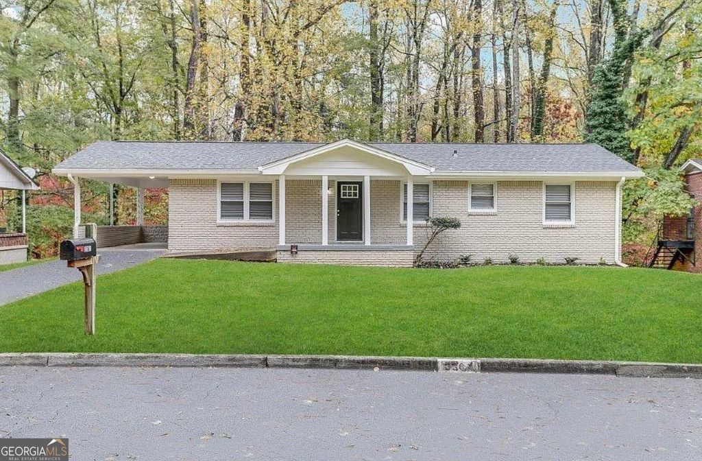 3361 Glenview Circle SW, Atlanta, GA 30331
