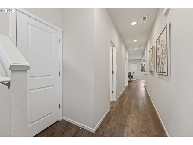 13812 Ne 8TH Way, Vancouver, WA 98684