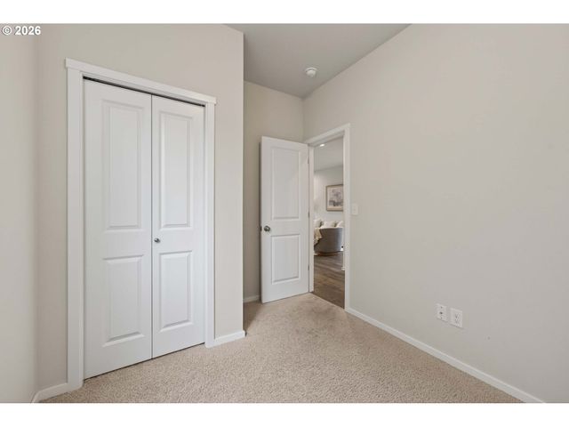 13812 Ne 8TH Way, Vancouver, WA 98684