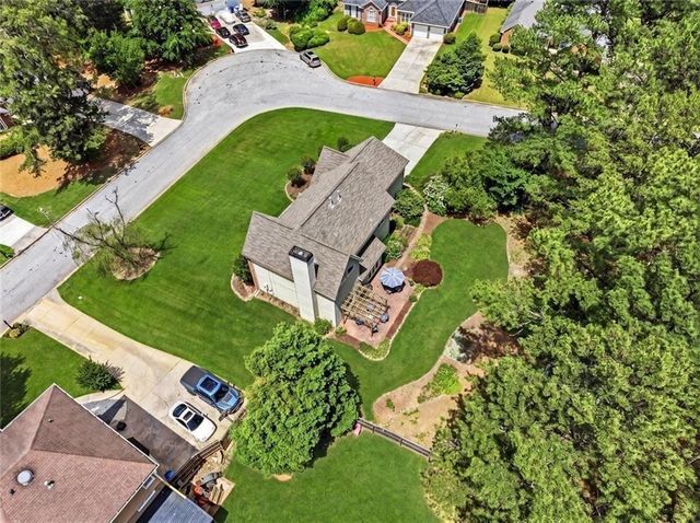 1140 Pebble Bend Drive, Grayson, GA 30017