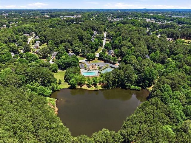 1140 Pebble Bend Drive, Grayson, GA 30017
