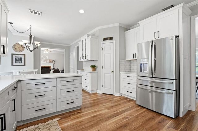 1140 Pebble Bend Drive, Grayson, GA 30017