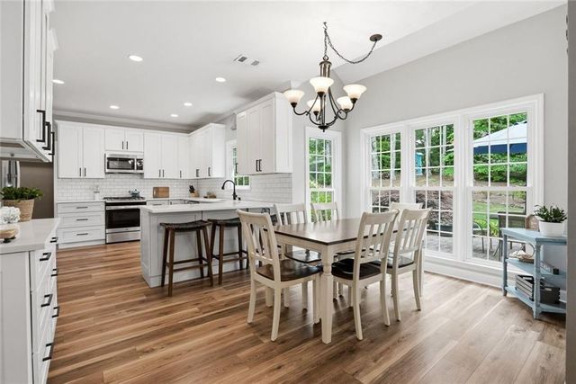 1140 Pebble Bend Drive, Grayson, GA 30017