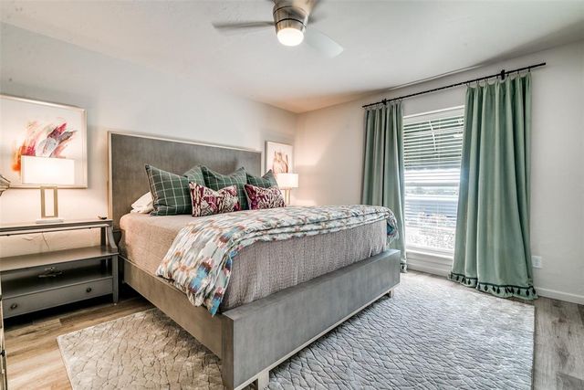 1110 Sherwood Lane 212, Nichols Hills, OK 73116