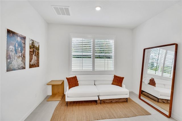 155 52nd Square, Vero Beach, FL 32968