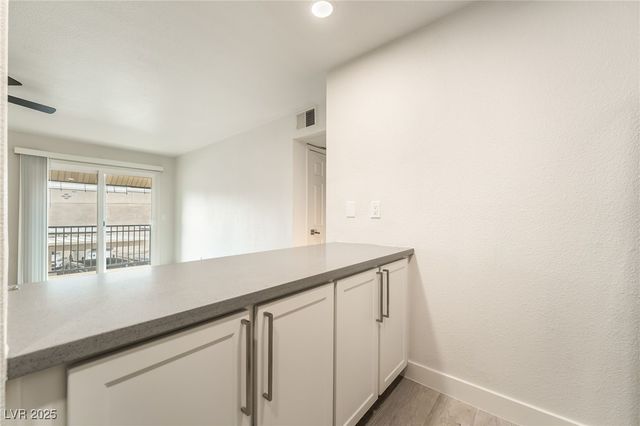 4480 Sandy River Drive 64, Las Vegas, NV 89103