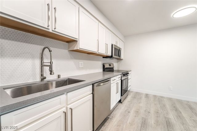 4480 Sandy River Drive 64, Las Vegas, NV 89103