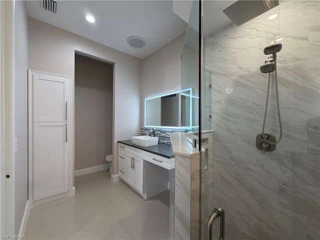 2633 NW 24th ST, Cape Coral, FL 33993