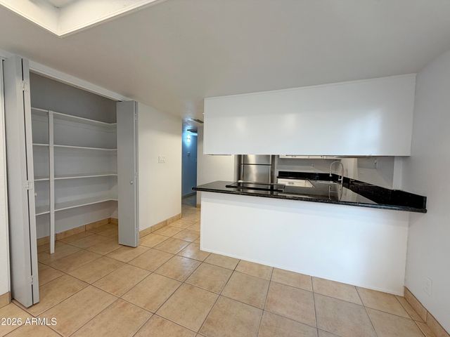 1051 S DOBSON Road 194, Mesa, AZ 85202