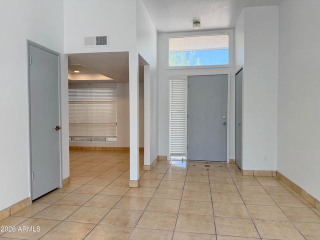 1051 S DOBSON Road 194, Mesa, AZ 85202
