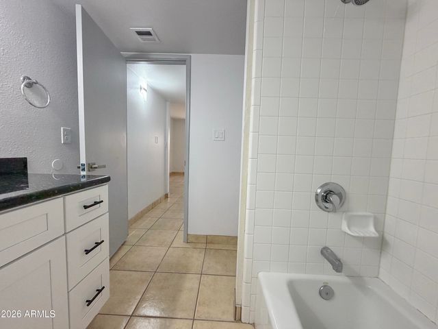 1051 S DOBSON Road 194, Mesa, AZ 85202