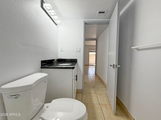 1051 S DOBSON Road 194, Mesa, AZ 85202