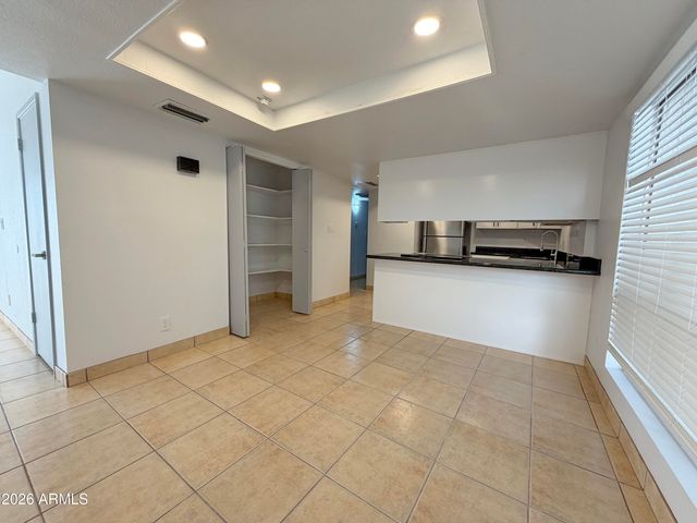 1051 S DOBSON Road 194, Mesa, AZ 85202