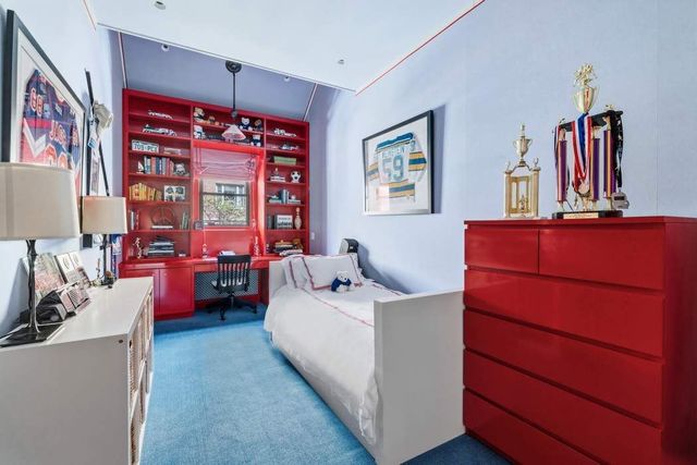 126 E 74th Street, New York City, NY 10021