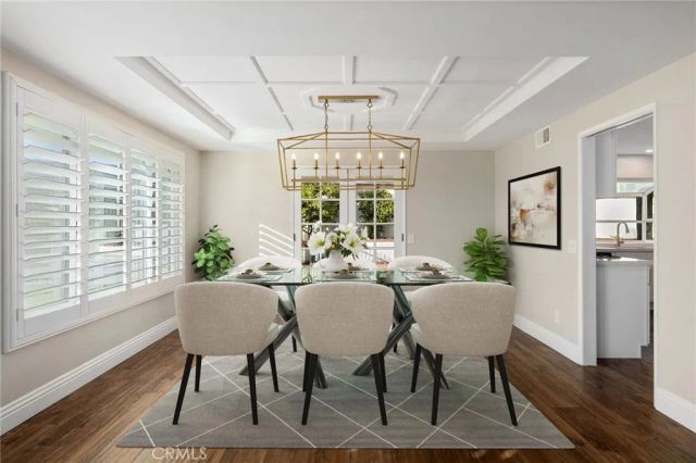 514 N Valley Center Avenue, Glendora, CA 91741