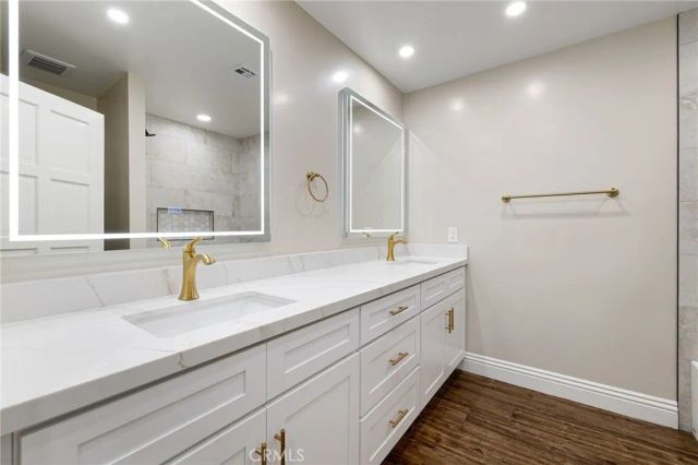 514 N Valley Center Avenue, Glendora, CA 91741