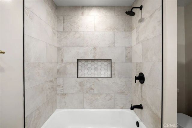 514 N Valley Center Avenue, Glendora, CA 91741