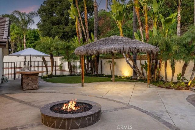 514 N Valley Center Avenue, Glendora, CA 91741