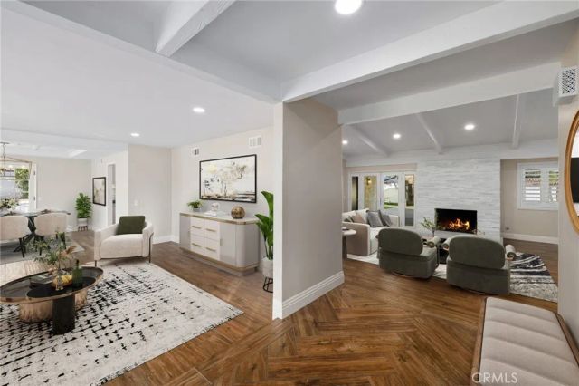 514 N Valley Center Avenue, Glendora, CA 91741