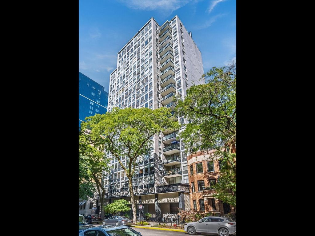 30 E Elm Street 18B, Chicago, IL 60611 — exterior