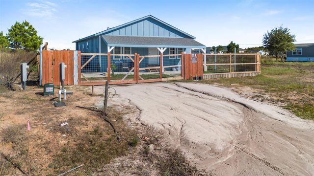 588 Road 5705, Cleveland, TX 77327
