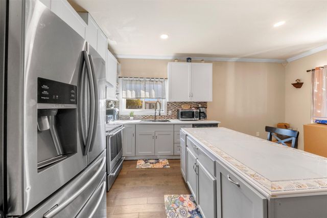 588 Road 5705, Cleveland, TX 77327