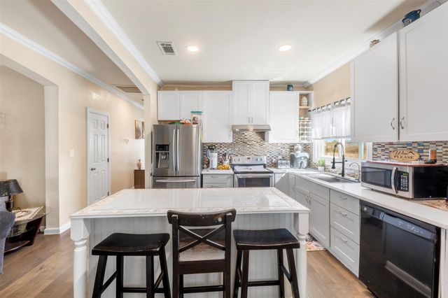 588 Road 5705, Cleveland, TX 77327