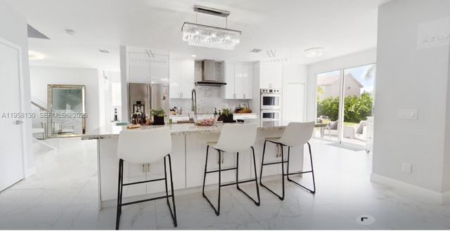 212 SW 179th Ave, Pembroke Pines, FL 33029