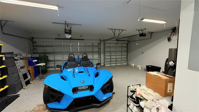 212 SW 179th Ave, Pembroke Pines, FL 33029